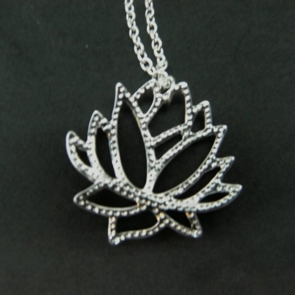 Silver Lotus Flower Necklace - Picture 5 of 6
